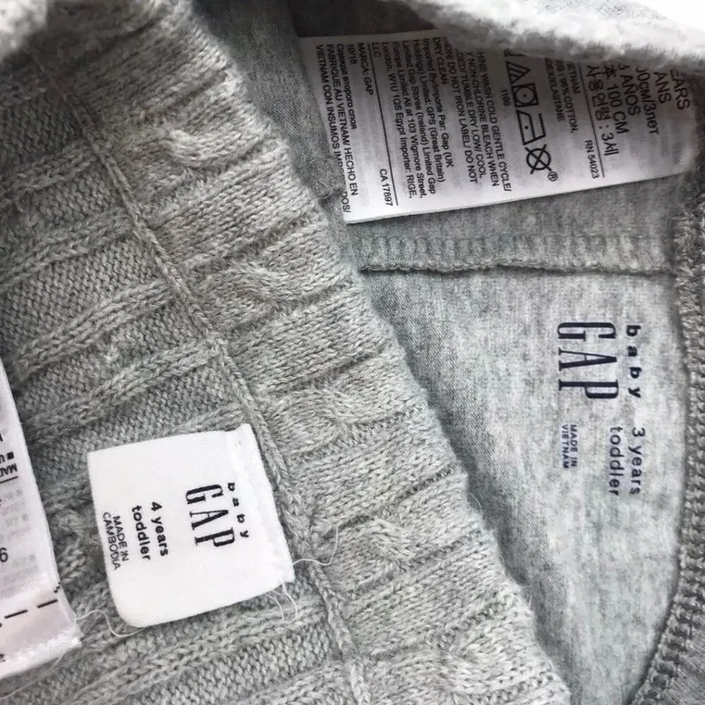 GAP Set of 2 Leggings in Light Gray. Size 4